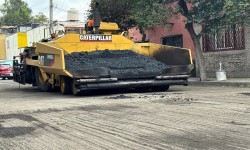 En 24 horas, 1300 metros cuadrados adicionales de bacheo en calles de Azcapotzalco