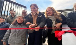 ALESSANDRA ROJO DE LA VEGA INAUGURA PUENTE EN EL MERCADO SAN JUAN CURIOSIDADES Y ARTESAN?AS PARA FORTALECER LA ECONOM?A LOCAL