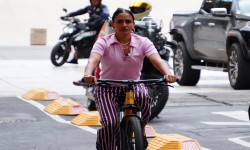 ENTREGA ALE ROJO DE LA VEGA REHABILITACION DE CICLOVIA EN LA COLONIA TABACALERA