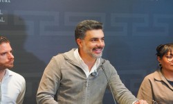 PASO HIST?RICO PROHIBIR LA EXHIBICI?N F?SICA DE ANIMALES EN VENTA: CHUCHO SESMA